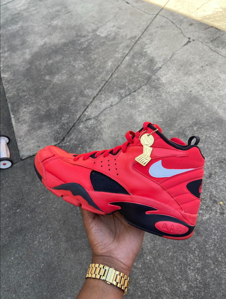 Nike air maestro red on sale
